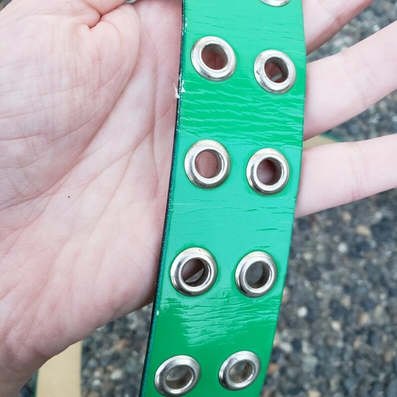 Double Grommit Kelly Green Punk Rock Style Vintage Buffalo Jeans Belt - Picture 5 of 8